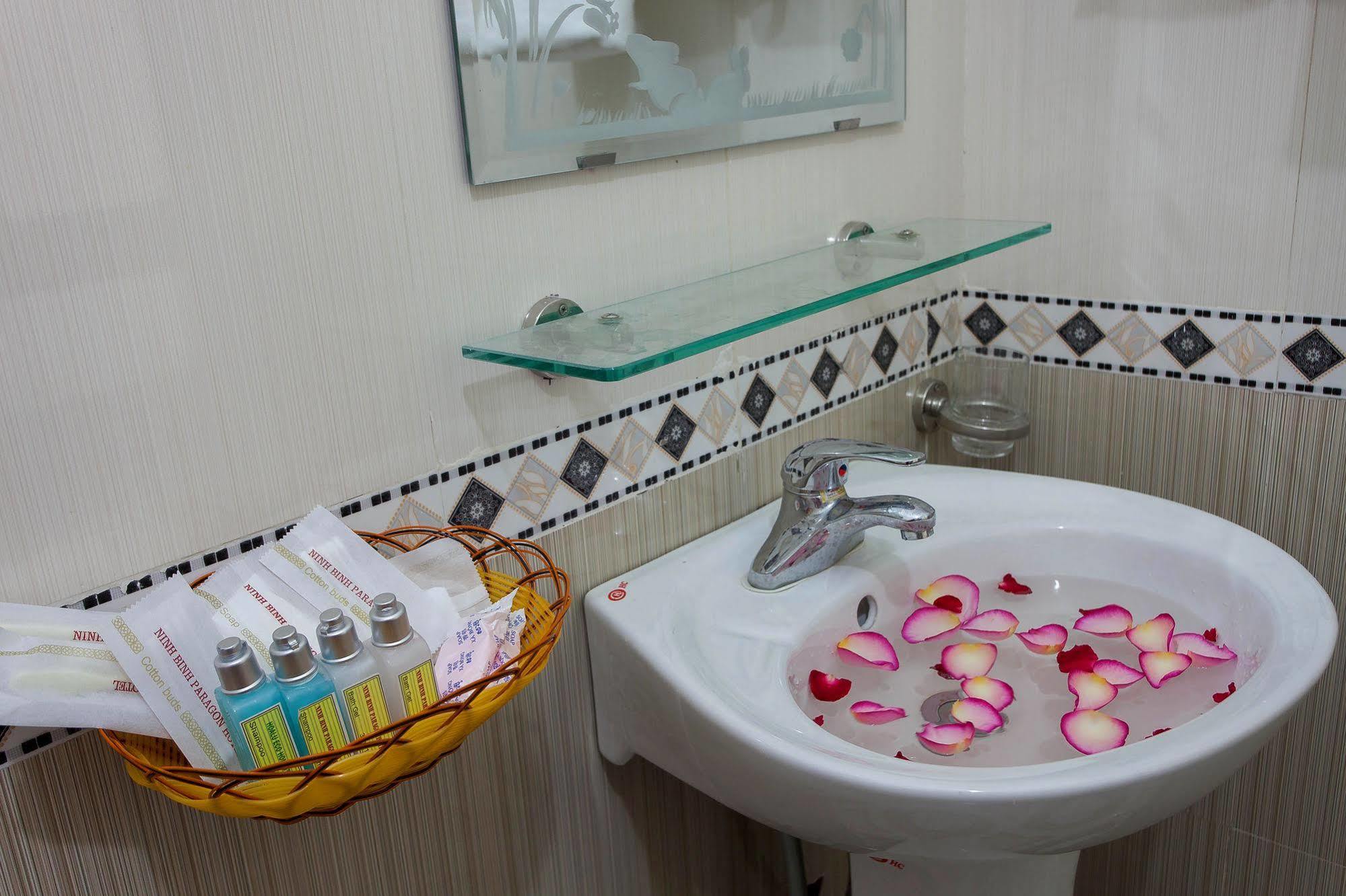 Ninh Binh Family Hotel ภายนอก รูปภาพ